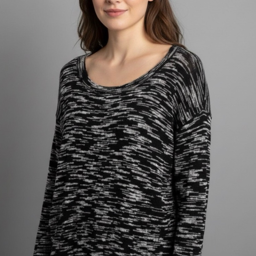 Splendid Heathered Sweater size M